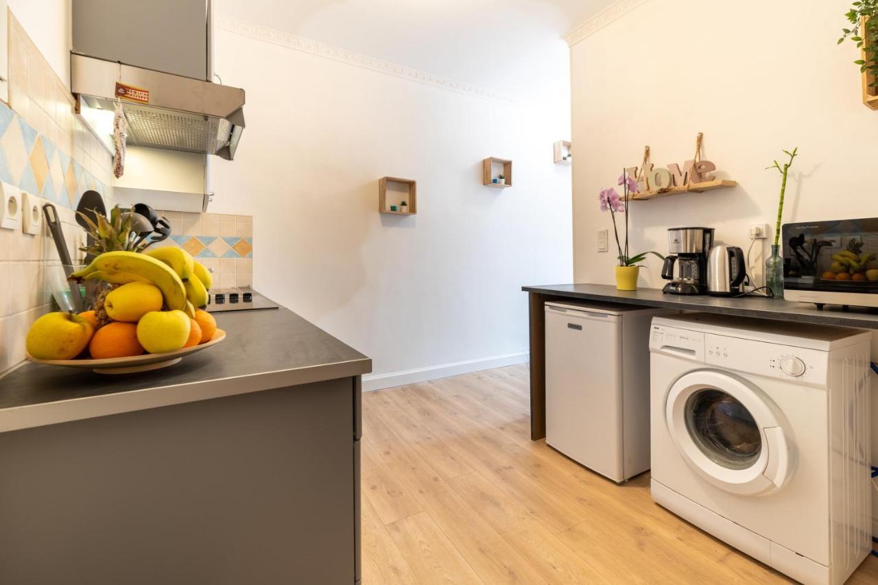 Air-Conditioned Flat With Terrace - Private & Independent - Lourdes Extérieur photo