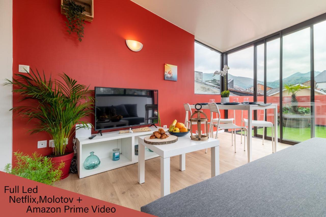 Air-Conditioned Flat With Terrace - Private & Independent - Lourdes Extérieur photo